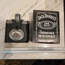 NOS Vintage Jack Daniels Old No 7 Whiskey Glass Flask Metal Emblem In Orig Box