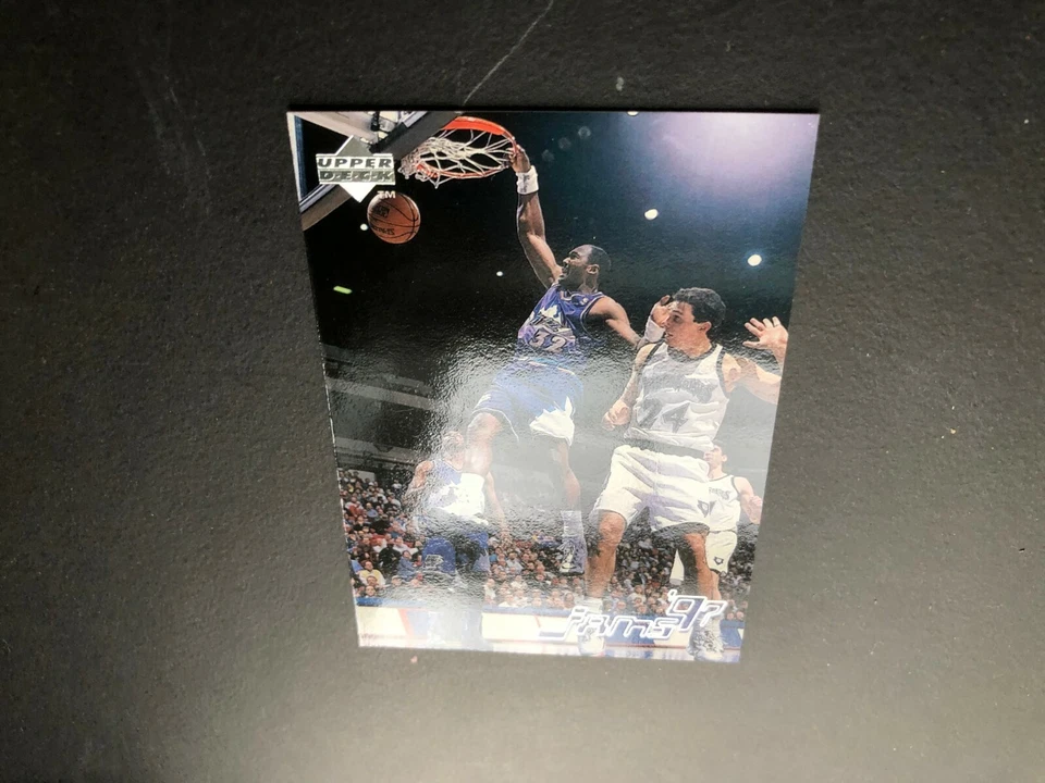 1997 KARL MALONE Upper Deck # 162 Basketball Card. Made in USA - Image 2 of 4