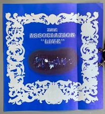 THE ASSOCIATION 1970 vintage ADVERT Embossed LIVE