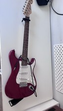 chitarra elettrica SX praticamente come nuova con custodia e amplificatore