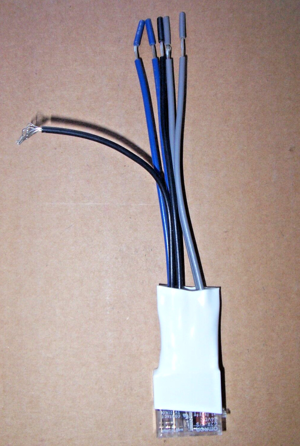 NEW LOT OF 3 OMRON G2R-2-S | 24 VDC FIRE ALARM CONTACT CABLES | G2R2S