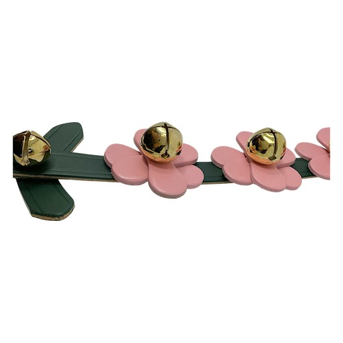 Belsnickel drei rosa Blumen Leder Schlitten Glocke Türhänger Made in USA - Bild 4 von 5