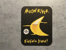 Tapa de cerveza Coaster Beermat - Trumer Pils Moom River vida sencilla