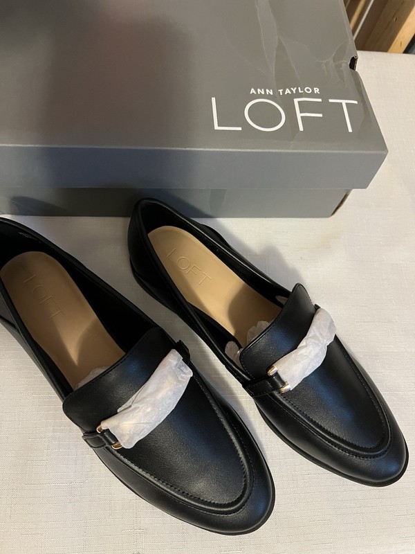 Ann Taylor Loft  Horsebit Loafer -Missy  Women's Black Shoes Size 8