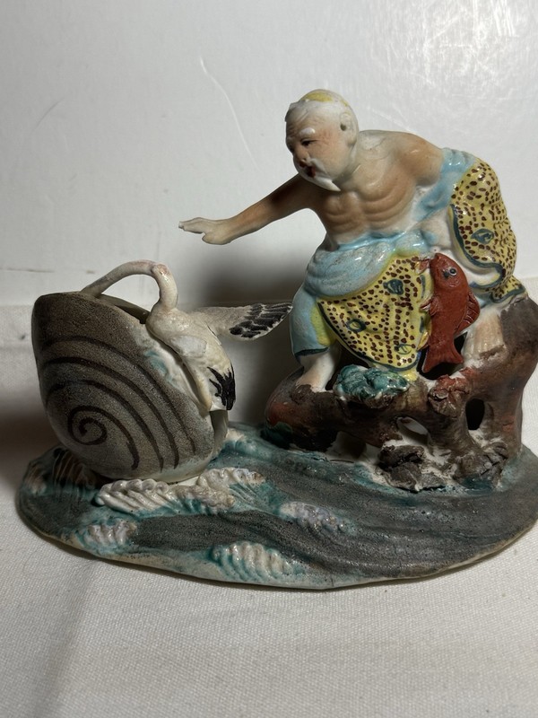 ANTIQUE Chinese Qing Famille Rose MUSSELS & HERON Porcelain Statue As-is