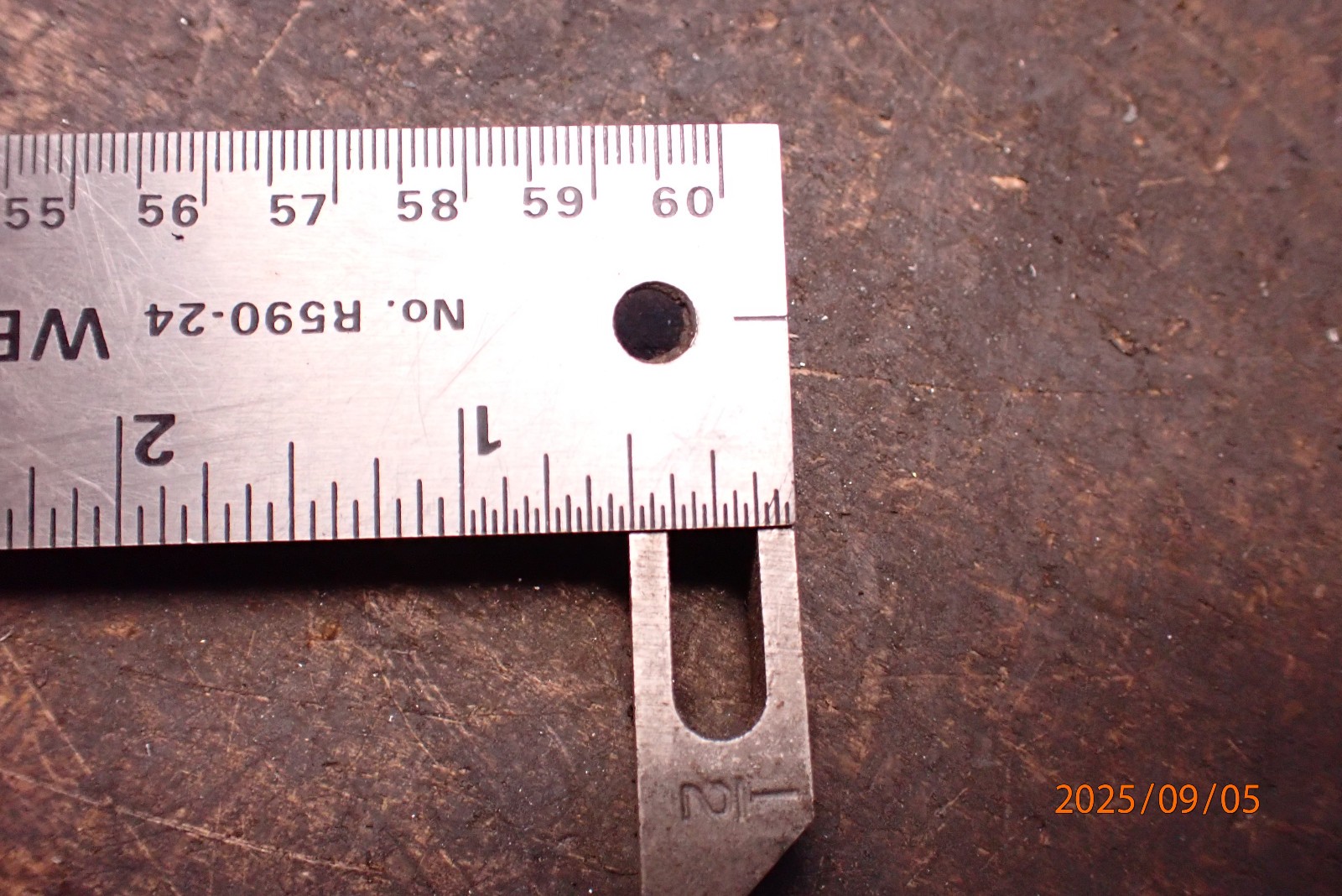 OLDER DOALL DO ALL BAND SAW GUIDE PLATE