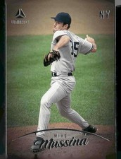 2023 Panini Chronicles #16 Mike Mussina Luminance