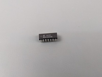 (4) DM7490 Decade Counter ICs, div by 2, by 5