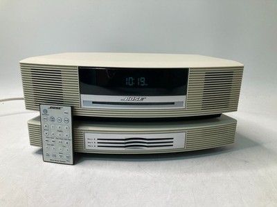 Beige Bose Wave Radio AWRCC2 W/ 3 Disc Changer & Remote - Read Description