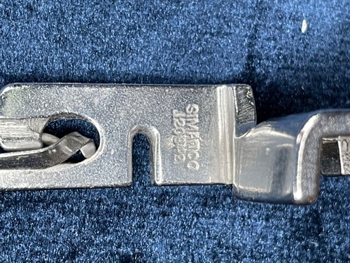 Singer sewing Foot, Simanco 120842 rolling hem Foot