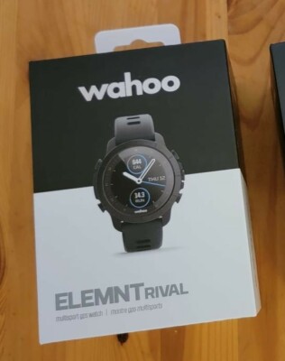 NEW IN BOX: Wahoo ELEMNT RIVAL Multisport GPS Watch - Stealth Gray