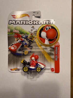 Hot Wheels Mariokart Nintendo Red Yoshi Standard Kart 2020 GPD90