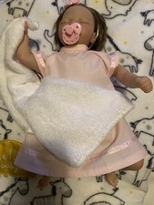 Reborn Style 28cm Girl Doll Cloth Body Vinyl Limbs Magnetic Dummy Fully Dressed.
