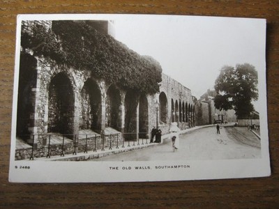 The Old Walls, Southampton, Hampshire (RP) - verschickt 1905 - Kingsway