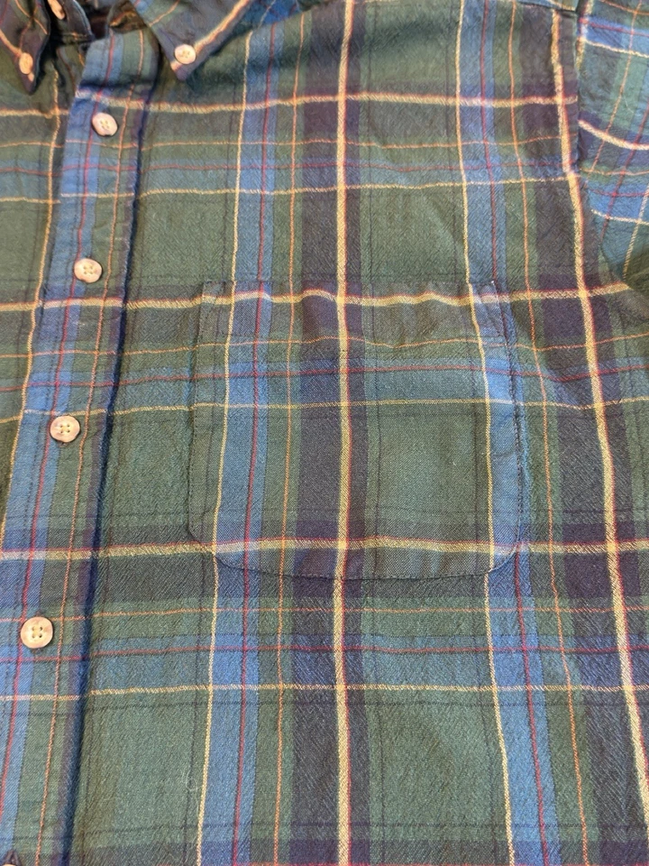 Vintage Pendleton Men’s Wool Button-Up Shirt XL Long Sleeve Green Striped - Image 4 of 4