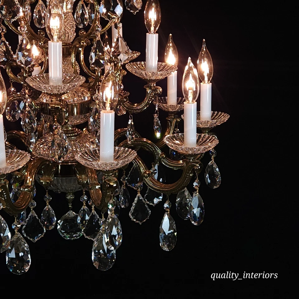 Lámpara de araña Schonbek de cristal de plomo de corte de 15 brazos brillantes 26" de ancho x 29" de profundidad Foto 3 de 4