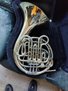 Holton Double French Horn H179 with Case In Good  Condition  Serial# 555720
