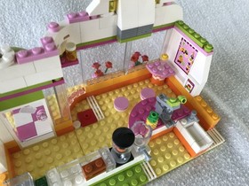 LEGO FRIENDS: Heartlake Juice Bar (41035) Complete, no instructions