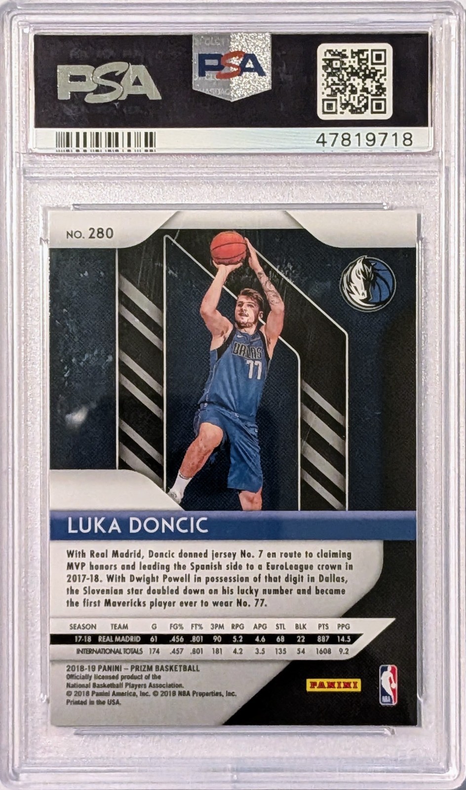 Panini Prizm 2018-19 Luka Dončić #280 Rookie Base Set Dallas Mavericks PSA 9 view 2