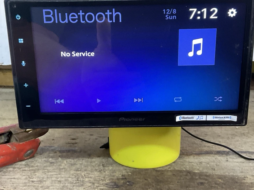 2023 PIONEER AFTERMARKET BLUETOOTH DOUBLE DIN RADIO TESTED SHOWN IN PICTURES  - Image 3 of 4