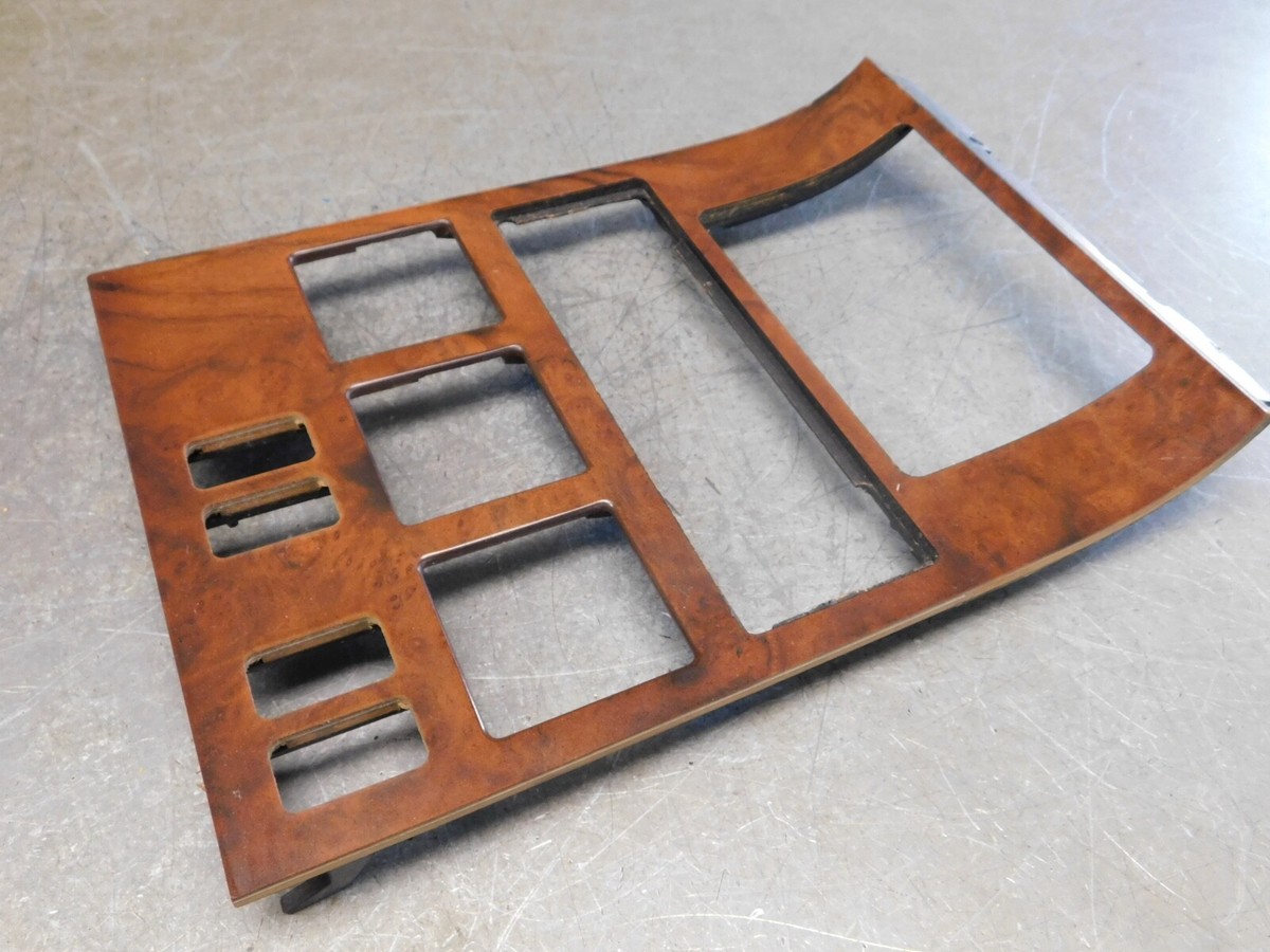 Console Centrale Mercedes W140 (96-99) - Plaquette Bois Burl Refabricée, Référence OEM 1406830035