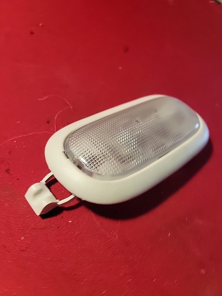 Dodge Chrysler Jeep Mopar 2006-2016 domo superior lámpara luz 5JG55DW1AD Foto 2 de 4