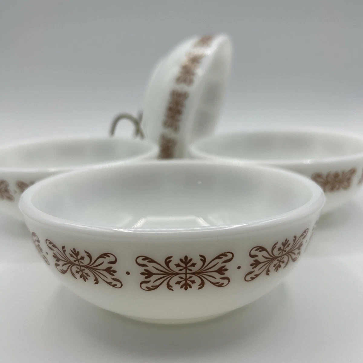 Vintage 2025 pyrex dinnerware