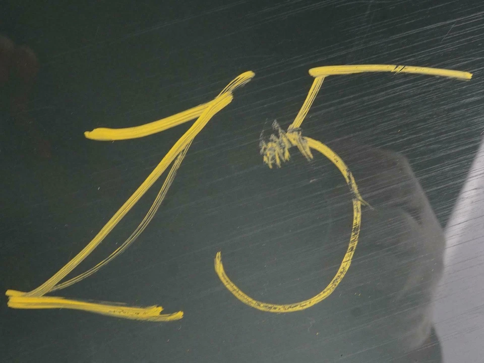 2001 - 2007 Ford Escape Glass Window Tinted Door Driver Left Side Rear Lh Oem - Image 3 of 4