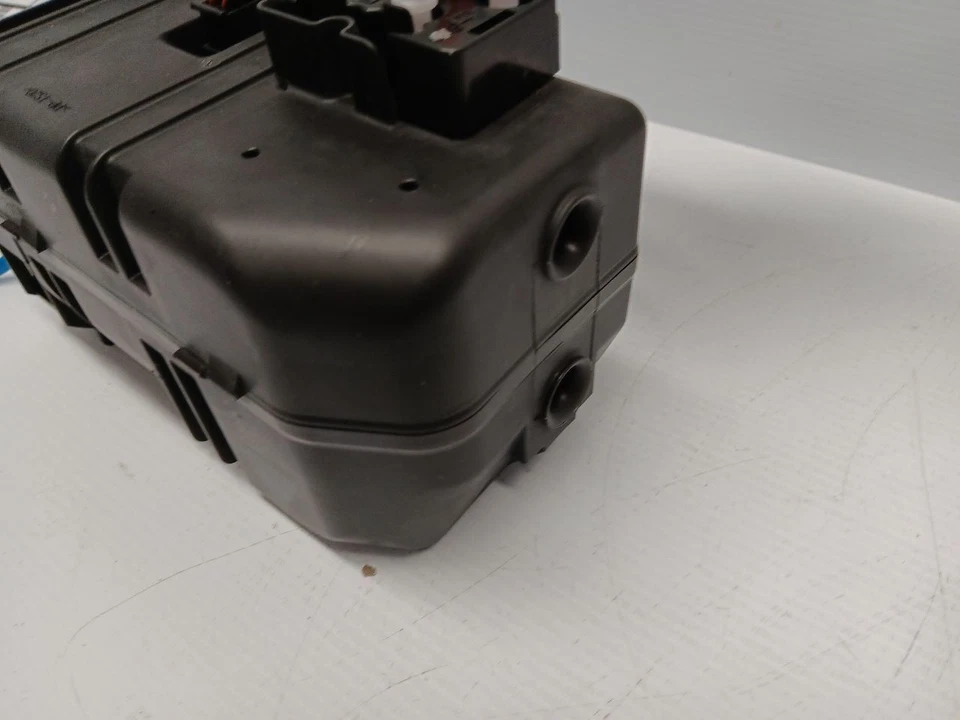 07-20 Mercedes W218 CLS550 E350 CL550 Dynamic Seat Vacuum Pump 0008005648 OEM - Image 3 of 4