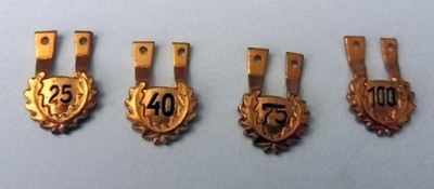 Sprungzahlanhänger der FDJ - NVA - DDR - Sprungsanhängerzahl (4 Stck) -1-