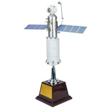 17.5cm Alloy 1/150 China Tianhe Space Station Spacecraft Model Collection