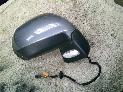 2013 PEUGEOT 5008 DRIVERS OFF SIDE RIGHT WING DOOR MIRROR IN IRON GREY