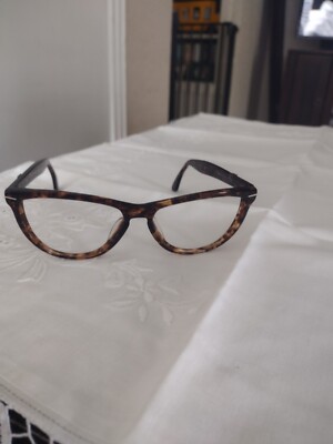 Vintage Anne Klein for Riviera cat eyes sunglasses Anne Klein Sunglasses for Riviera Cat Eye Tortoise Shades | eBay main image 3