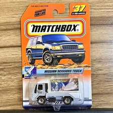 Matchbox #37 Mission Scissors Truck With MB 2000 Logo On Windshield New On Card