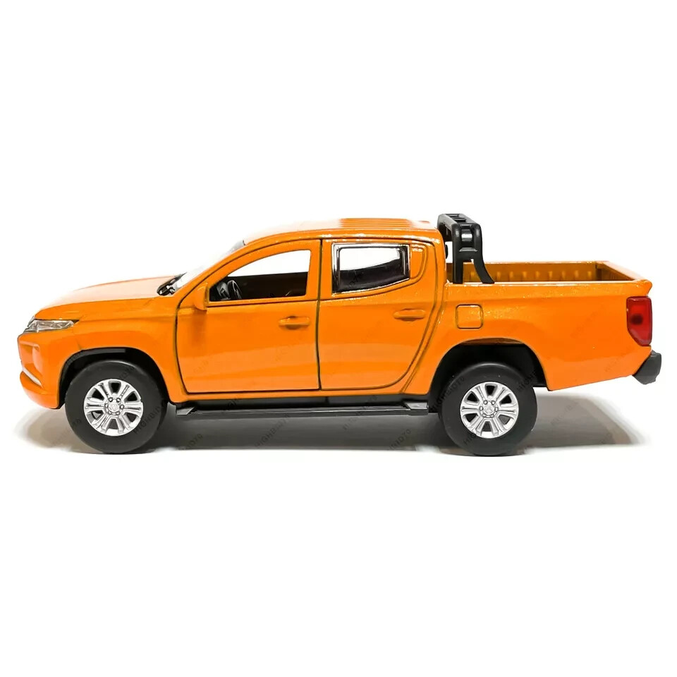 MITSUBISHI L200 Metal Model Diecast Car Scale, Collectible Toy