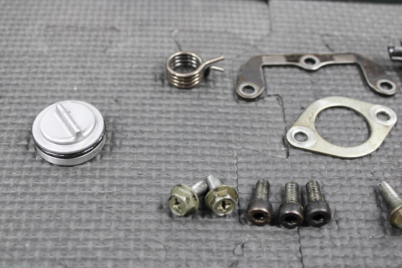 2001 SUZUKI RM125 OEM EXHAUST POWER VALVE POWERVALVE SHAFT ARM SET