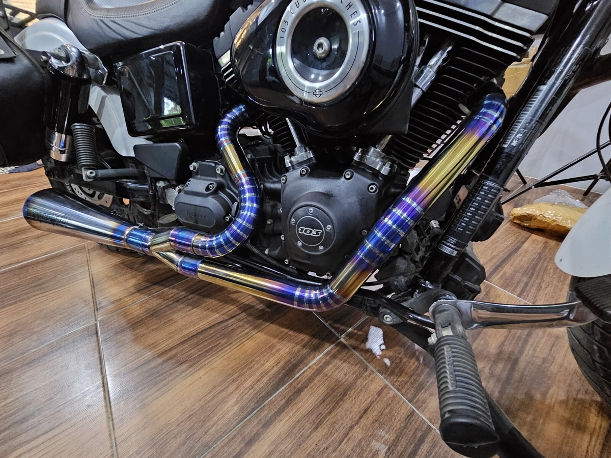 2-1 Exhaust Pipes Muffler Harley-Davidson Dyna Fat Bob Hard Candy