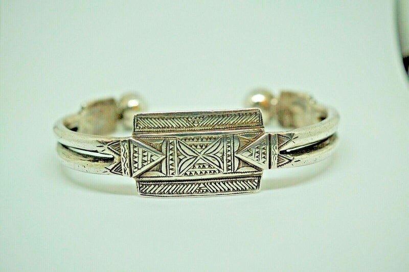 Vintage Mauritanian "Khalakahi" solid silver anklet, heavy, 86 dwt or 133.8 g.