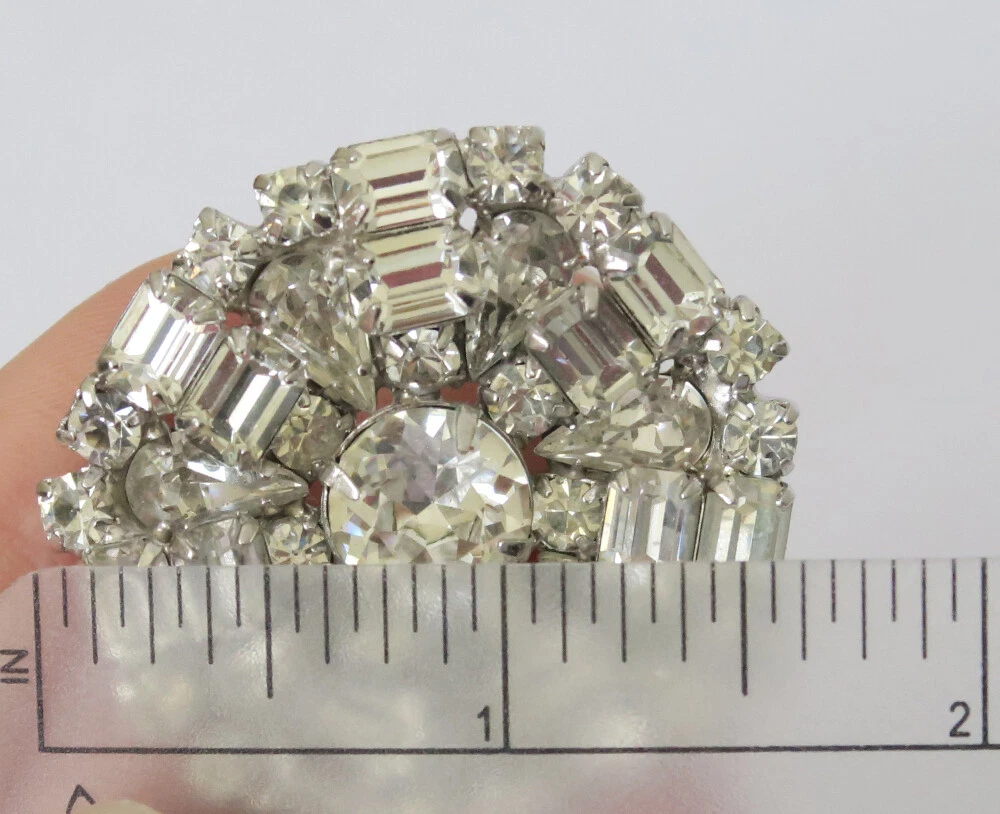 Vintage Weiss Brilliant Rhinestone Brooch Pin Marked Costume