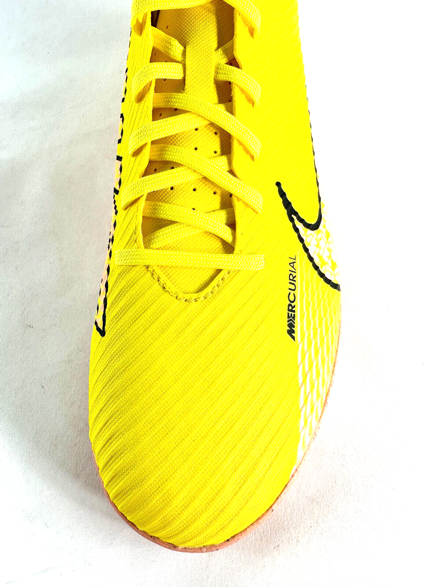Nike Mercurial Vapor 15 Club IC Soccer Shoes Yellow Strike Mens Sz