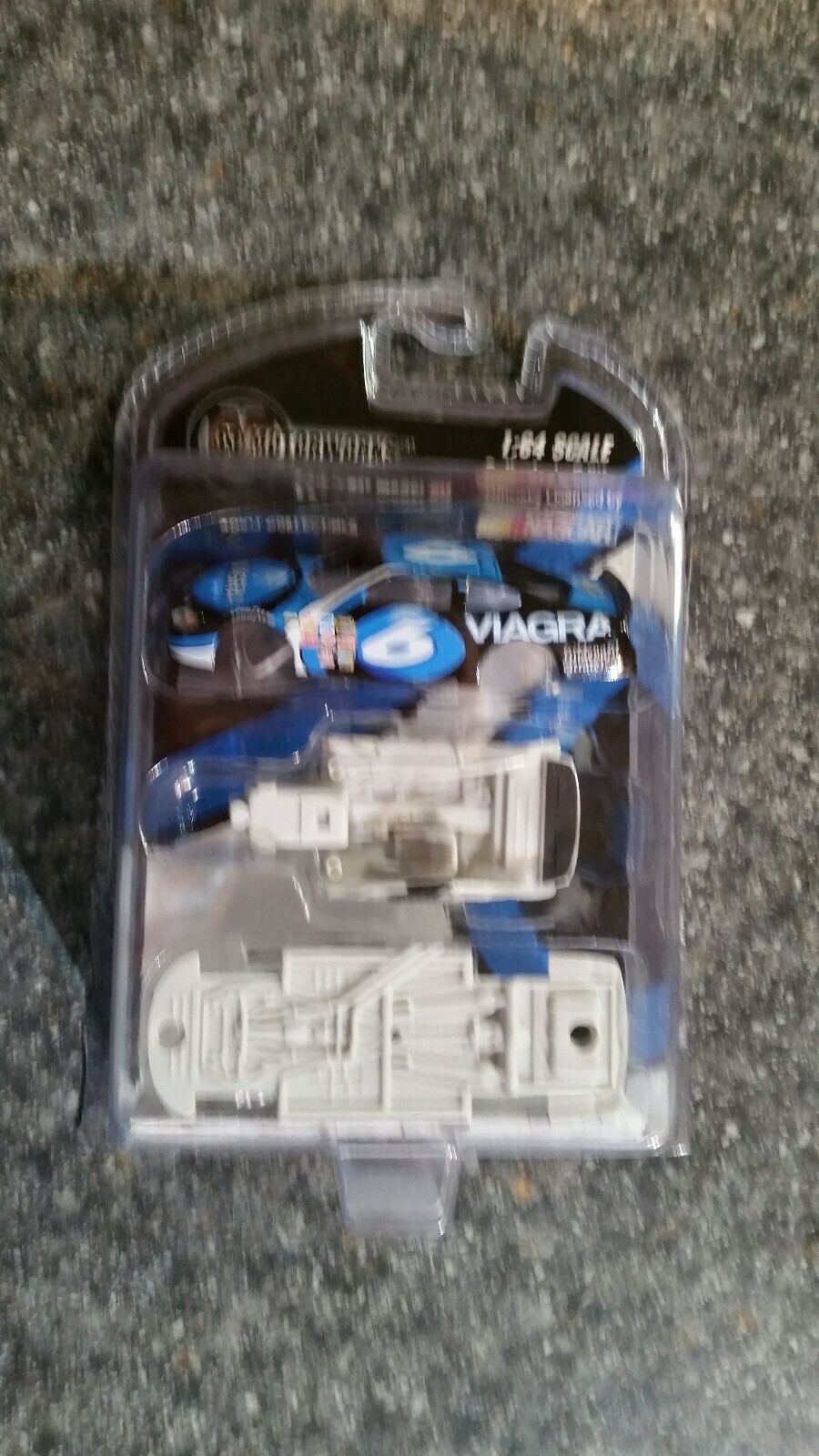 2005 Team Caliber Motorworks Die Cast Model Kit 1:64 Mark Martin Viagra Black