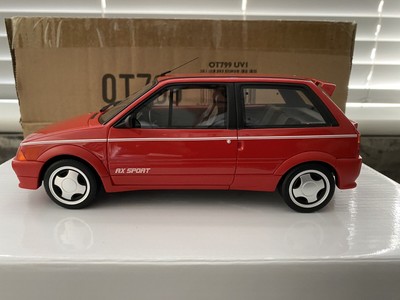 Modellino in miniatura Citroen AX 1/18 Ottomobile GTi rosso 1991 Modellino in miniatura Citroen AX 1/18 Ottomobile GTi rosso 1991