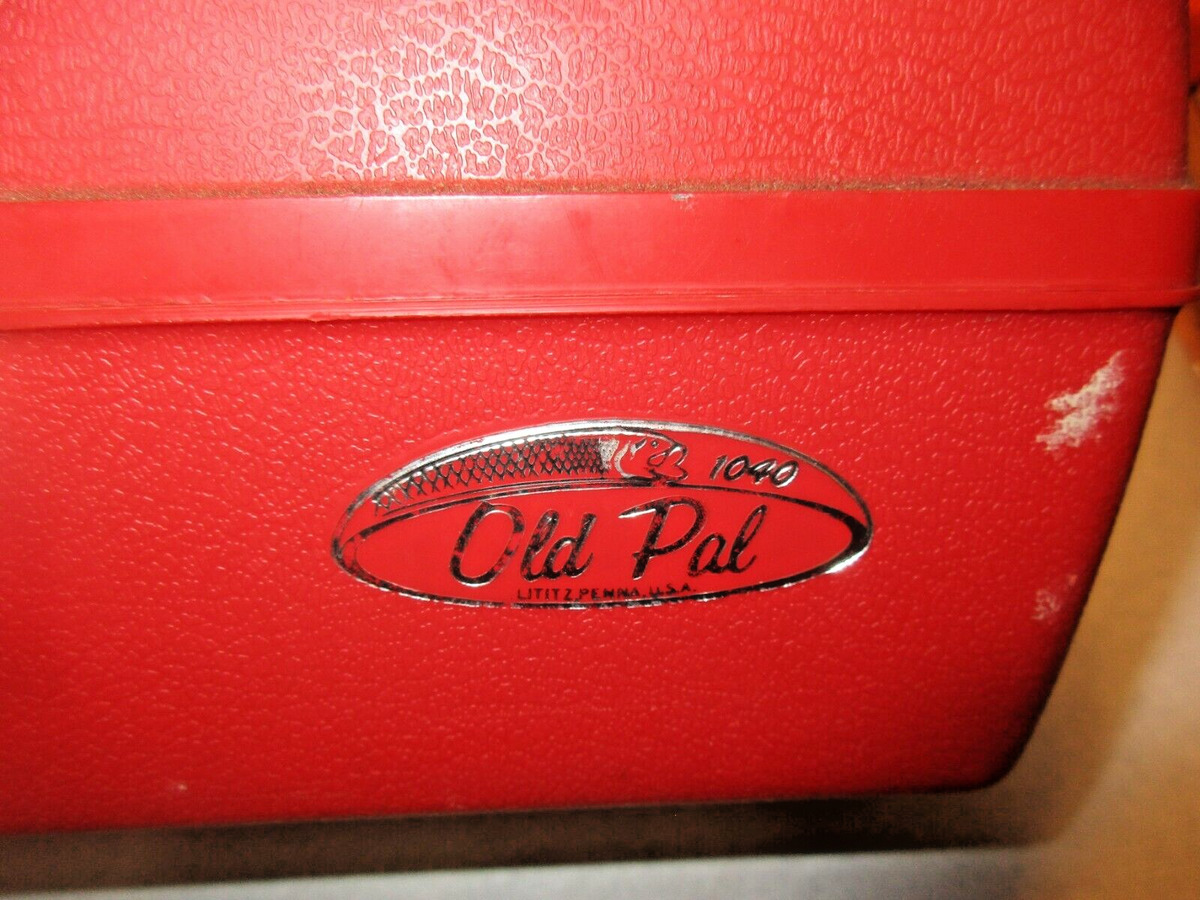 vintage Old Pal 1040 Red Tackle Box Hard Plastic with One Tray