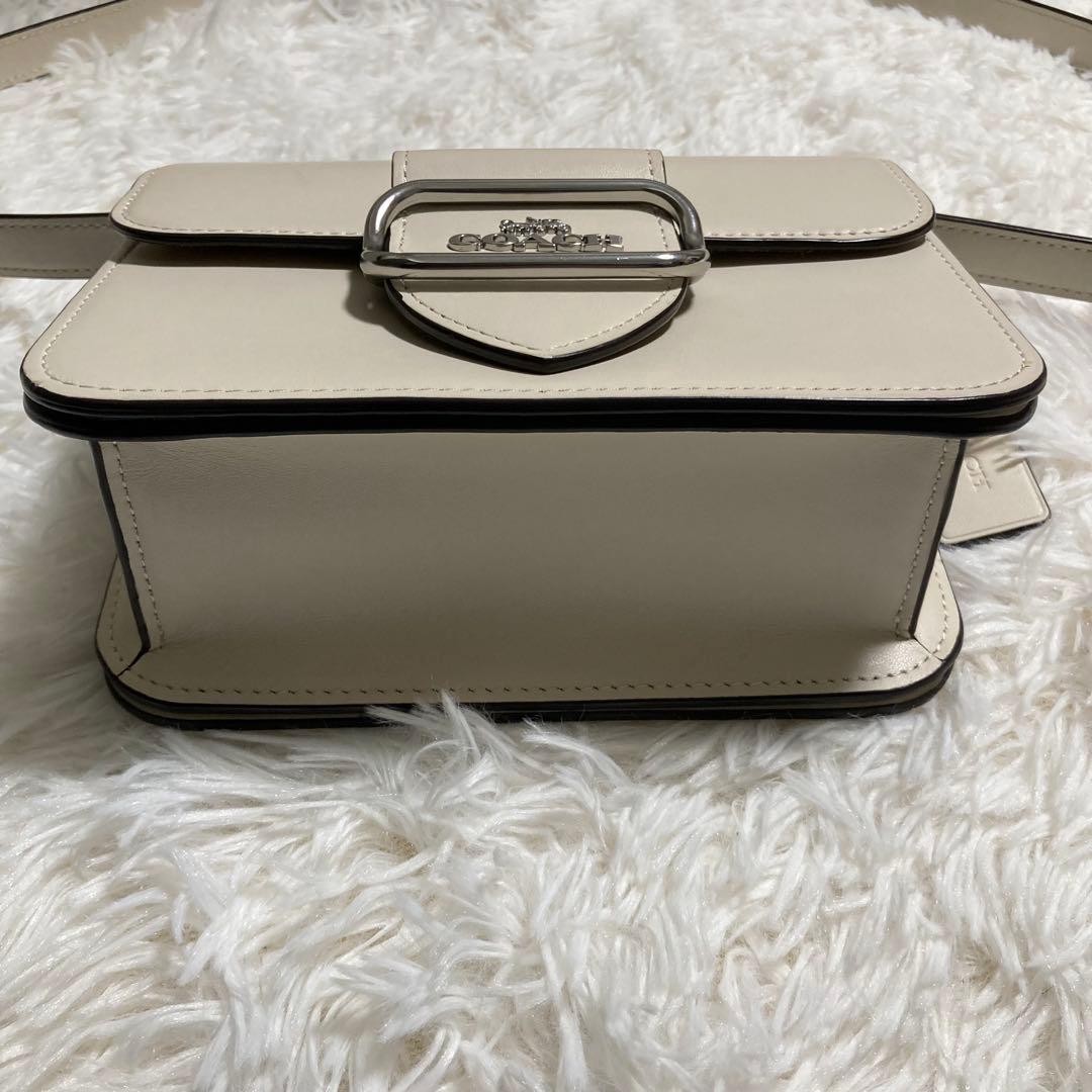 Extremely beautiful condition current Coach shoul… - image 4