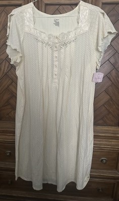 NEW SECRET TREASURES Sleepwear or NIGHTGOWN Women Size 2X (18W/20W)