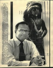 1974 Press Photo Lamar Hunt, owner of Kansas City Chiefs - now12034