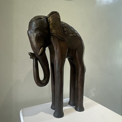 alter handgeschnitzter Elefant aus Holz selten