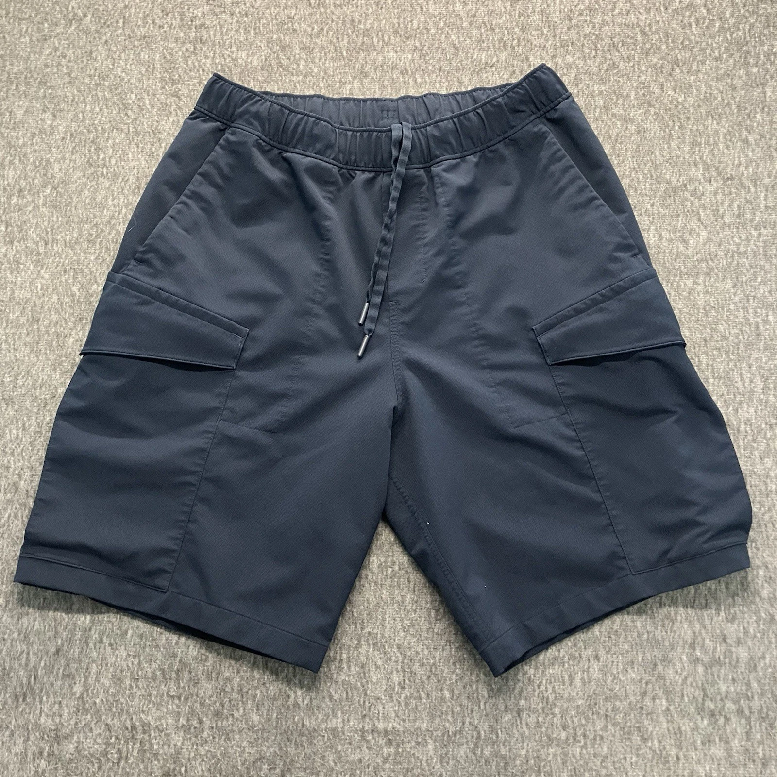 Lululemon Hiking Shorts Mens Medium Blue Cargo Pockets Stretch Oversized