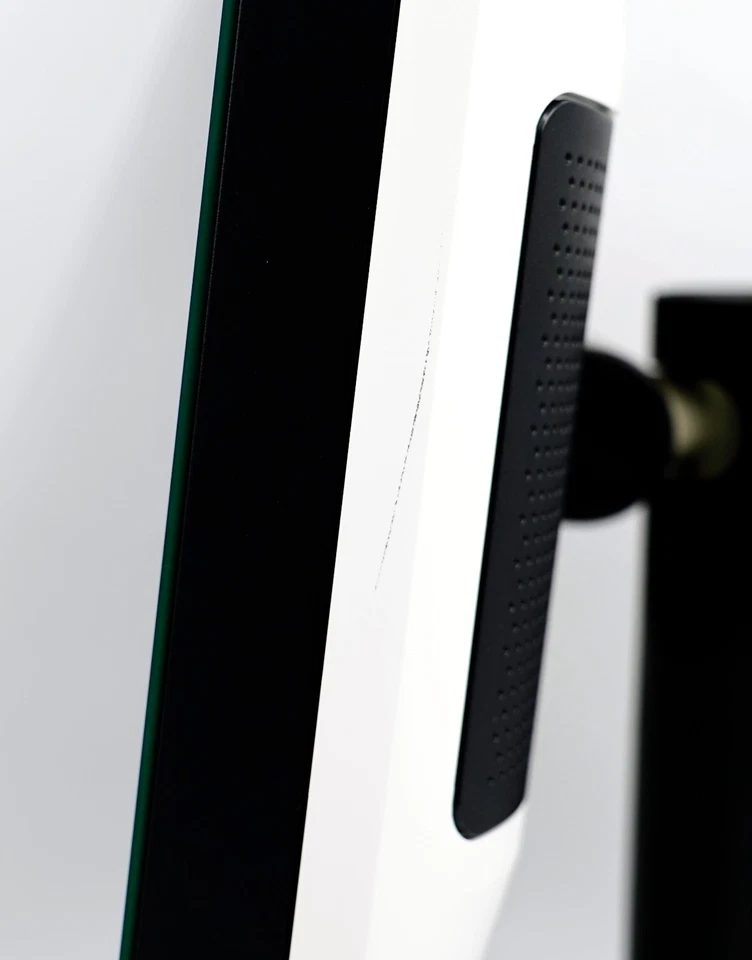 Barco Nio MDNC-3421 MKII 3MP 21" Color LED General Radiology Display (K9300340B) - Image 4 of 4