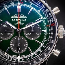 Breitling Navitimer 1 B01 Chronograph 46 AB0137241L1A1 46mm Steel Green Dial B&P 3